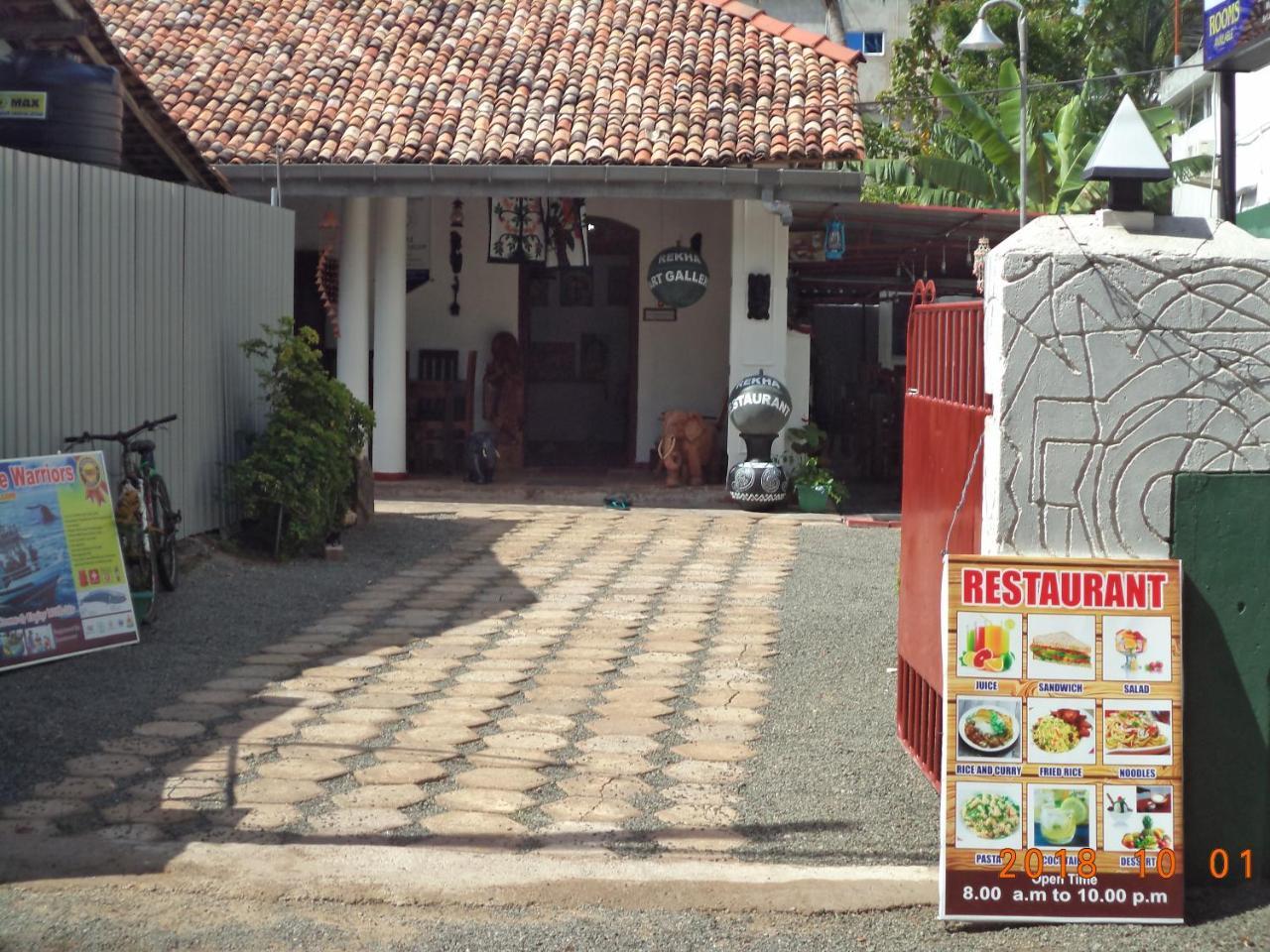 Rekha Art Gallery & Restaurant Bed & Breakfast Mirissa Luaran gambar